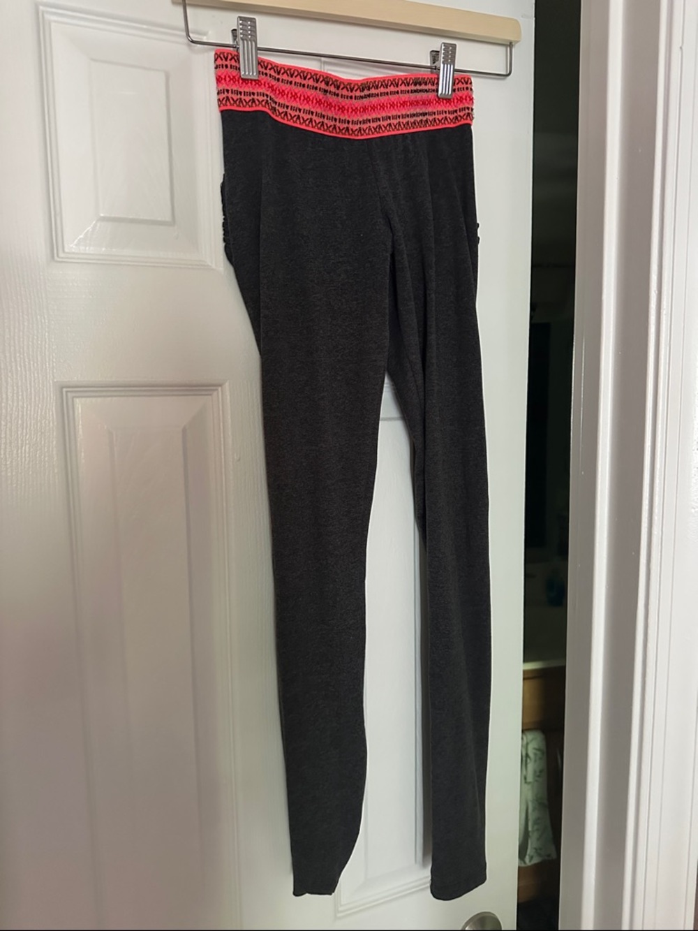 Charcoal Gray Leggings with Coral Patterned Waistband